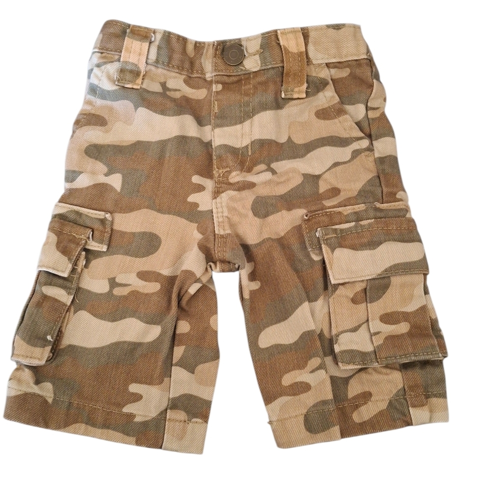 Old Navy Camouflage Cargo Pants